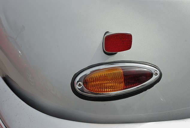 le phare arrière d'une porsche