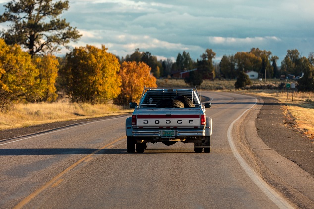 rachat facile dodge Une Dodge sur les routes