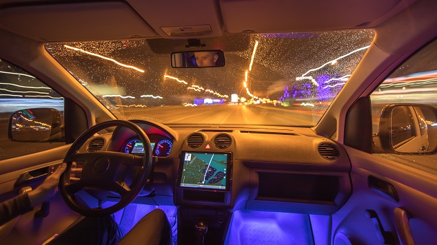 rachat volvo voiture nuit